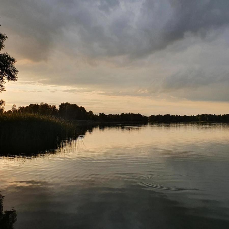 Domek Letniskowy Drewniany Nad Jeziorem Strzeszowskim Nowy Exterior foto